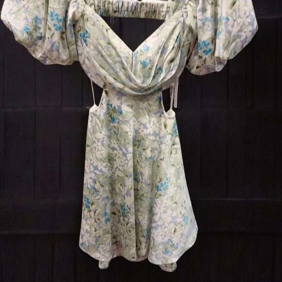 NWT ASTR THE LABEL | CLARITA DRESS | GREEN BLUE FLORAL - Picture 9 of 10